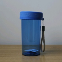 運動水杯